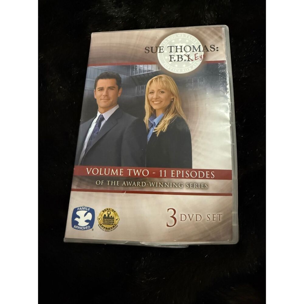 Sue Thomas F.B.Eye Volume 3 11 Episodes 3 DVD Set